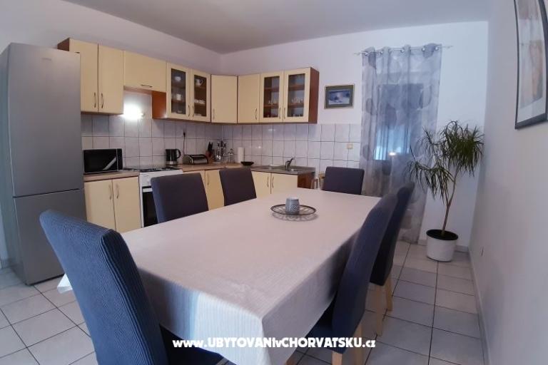 Apartment Cvita – photo 11
