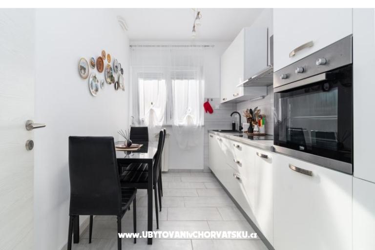 Holiday Apartments Mima – photo 18