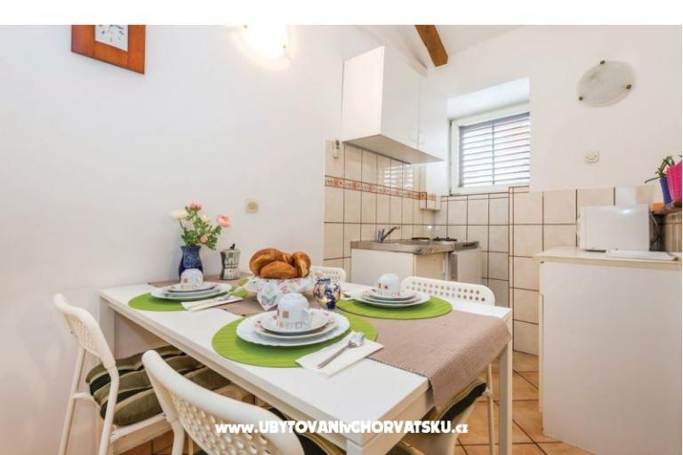 Apartmeni Gobac – photo 11