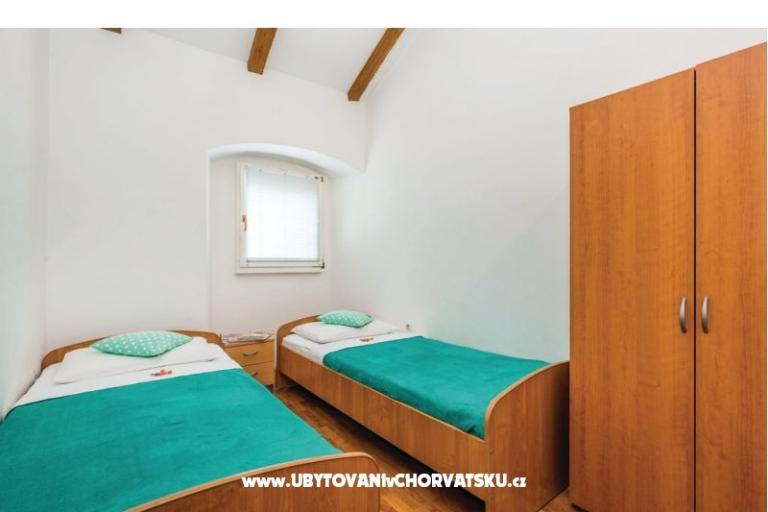 Apartmeni Gobac – photo 8