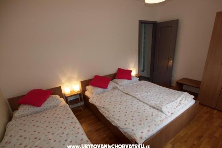 Apartments Jakov – photo 6