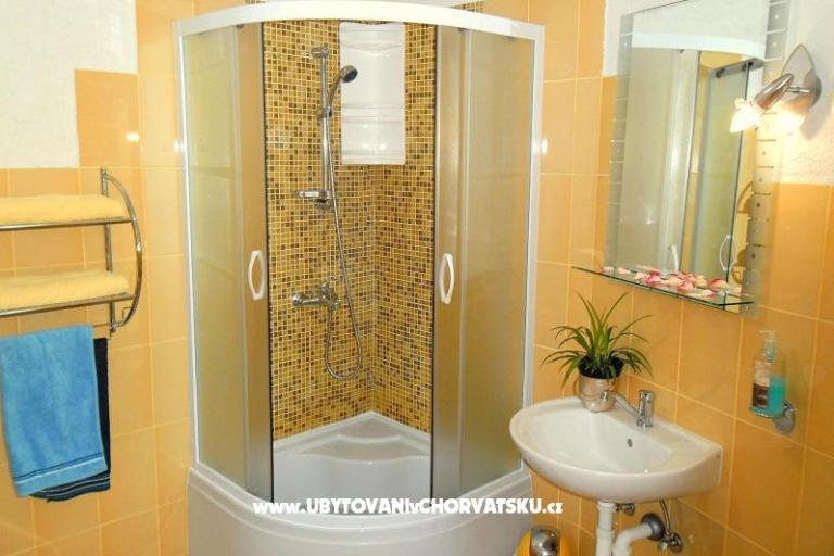 Apartments Kestenovi dvori – photo 4