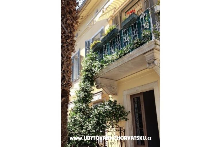 Villa Cornelia – photo 17