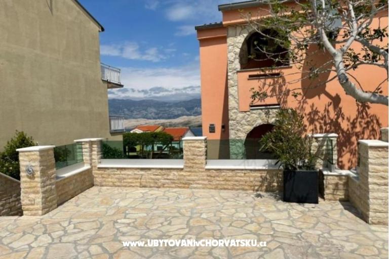 Ana apartments &amp; pool – photo 5