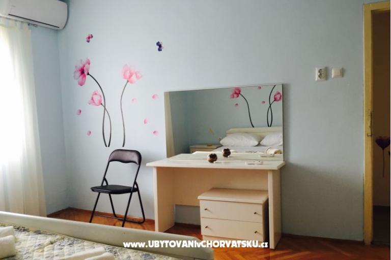 Apartment G – photo 6