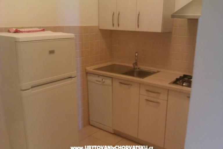 Apartments Lovro Pag – photo 12