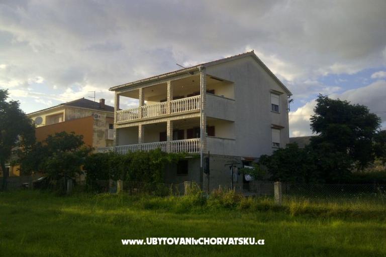 Apartments Ćurić Povljana – photo 2