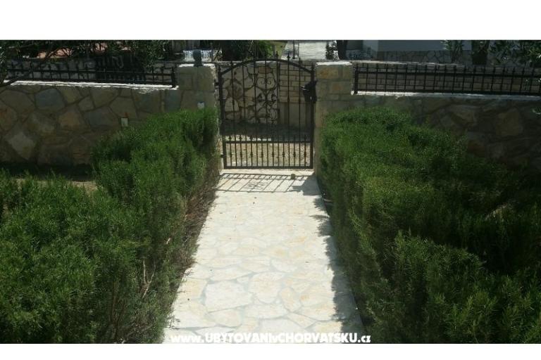 Apartments Karmen – photo 12