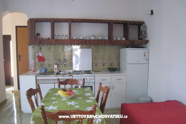 Apartments Marijana Mandre – photo 11