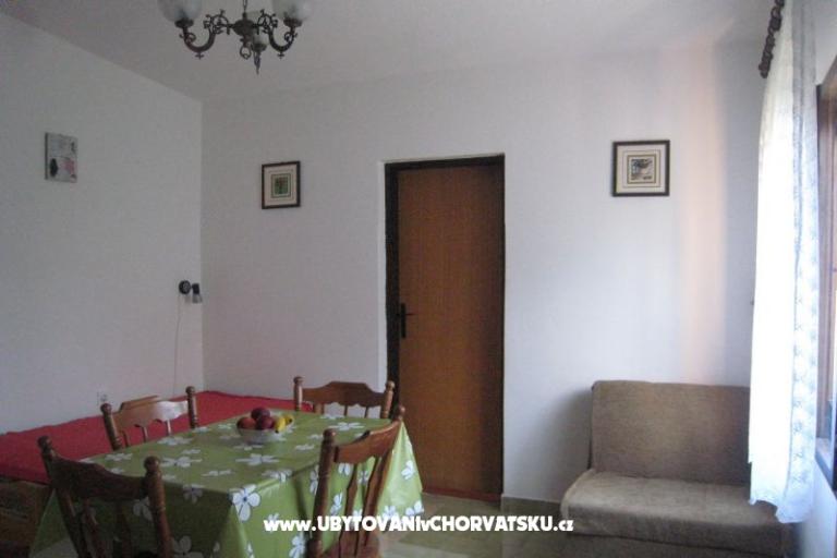 Apartments Marijana Mandre – photo 12