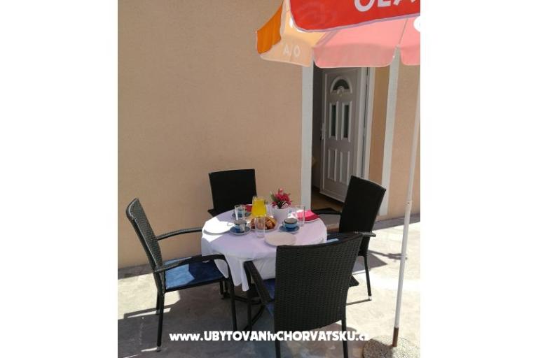 Apartments Školjkica – photo 11