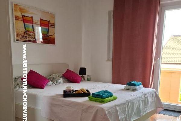 Apartments Školjkica – photo 13