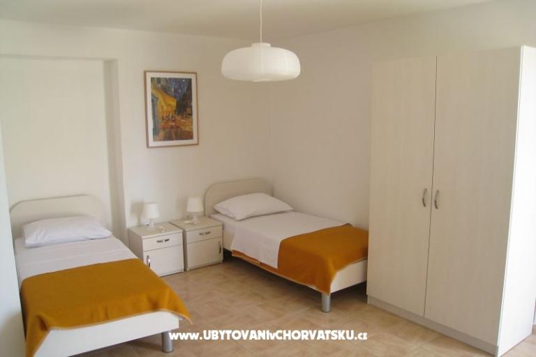 Apartments Batana – photo 16