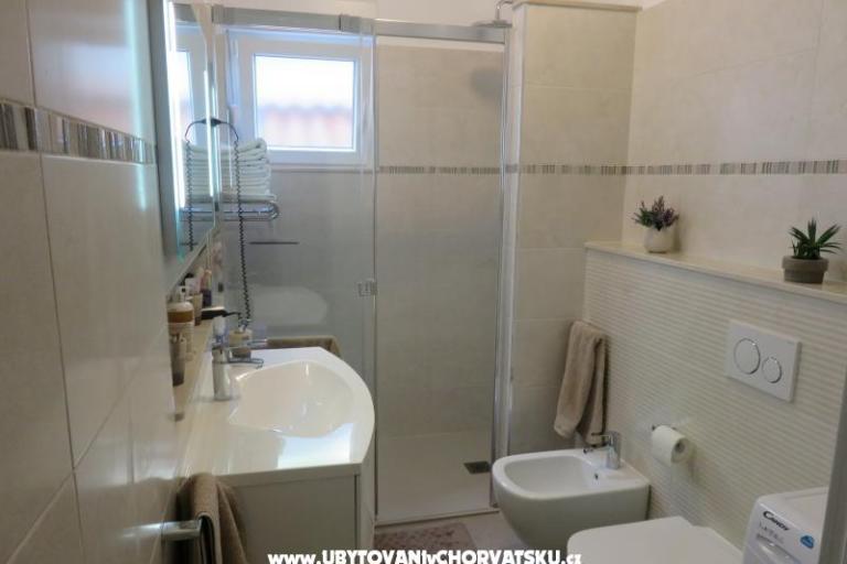 Apartments na moru – photo 14