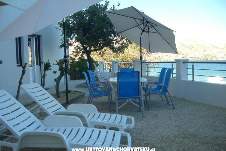 Apartments na moru – photo 4