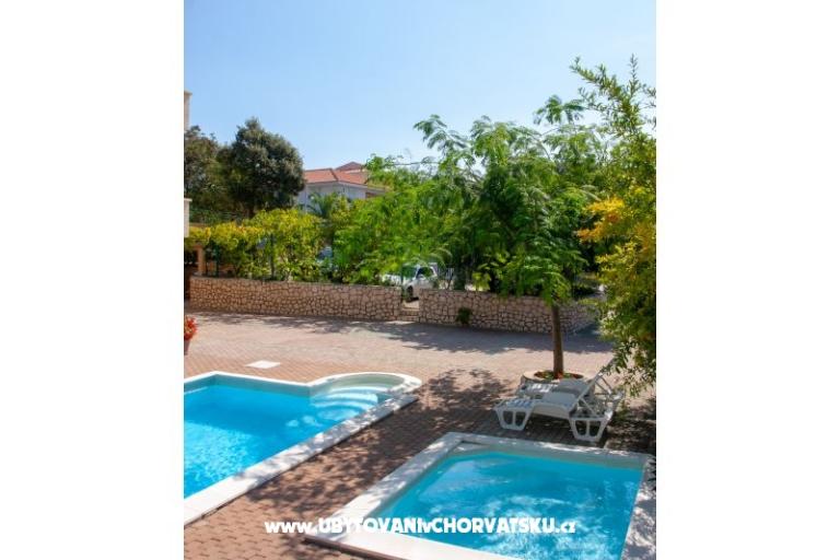 Apartments Villa Ana – photo 6