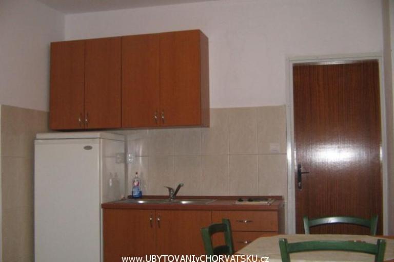Apartments  Diana – photo 6