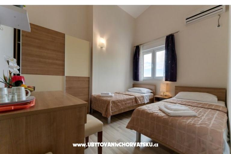 Apartments Argyruntum – photo 12