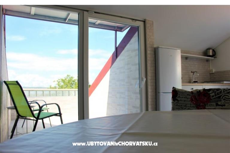 Apartments Danica - near beach – photo 15