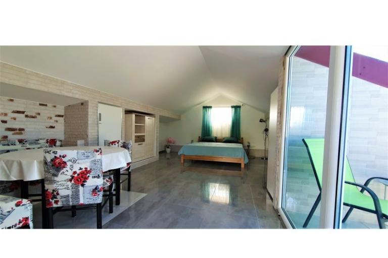 Apartments Danica - near beach – photo 16