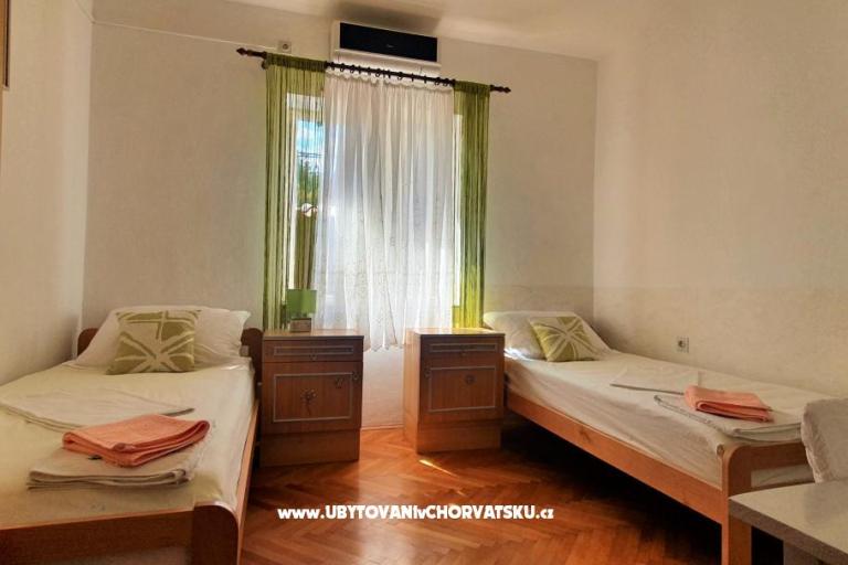 Apartments Danica - near beach – photo 4