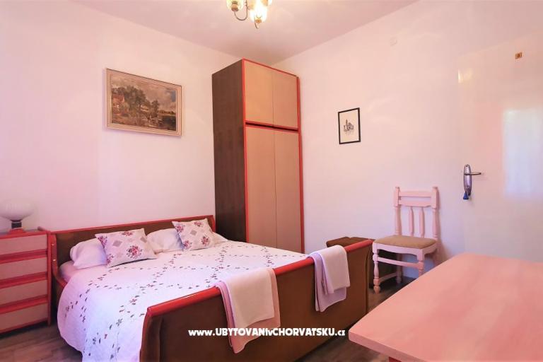 Apartments Danica - near beach – photo 5