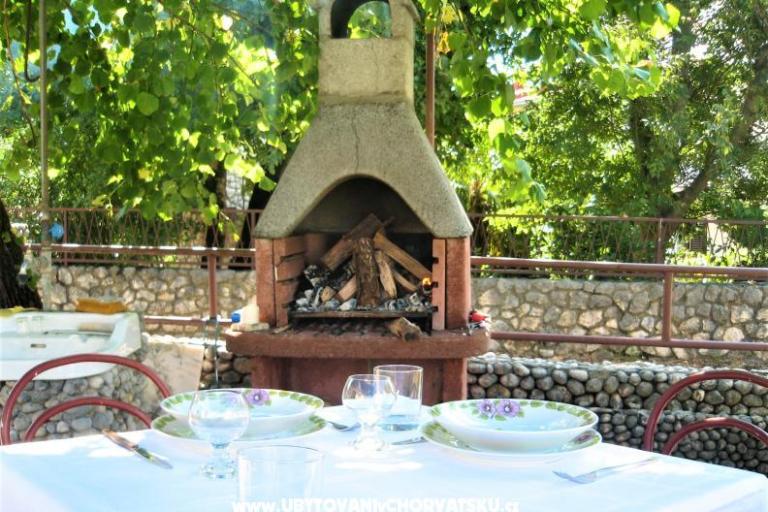 Apartments Danica - near beach – photo 7
