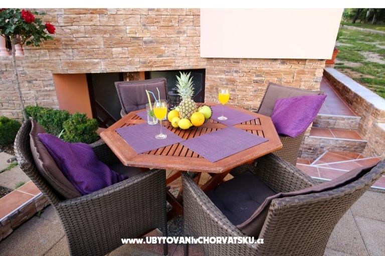 Apartments Dalmatino Pakoštane – photo 12