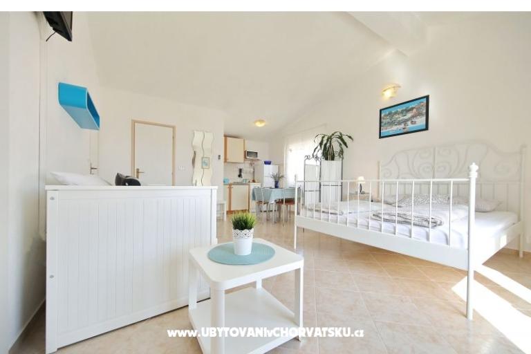 Apartments Ino – photo 12