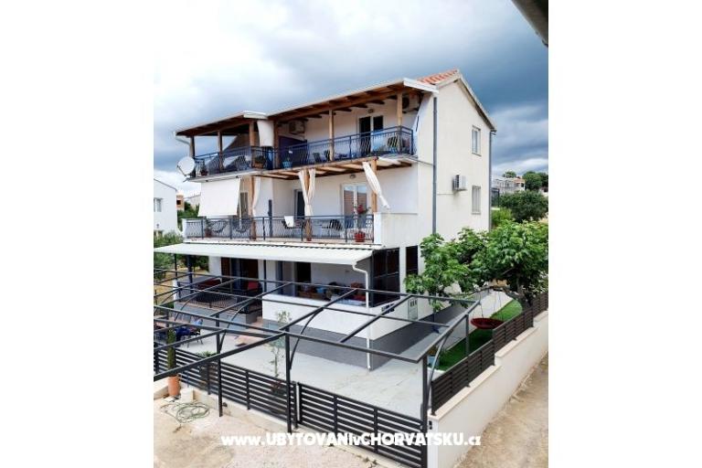 Apartments Ino – photo 3