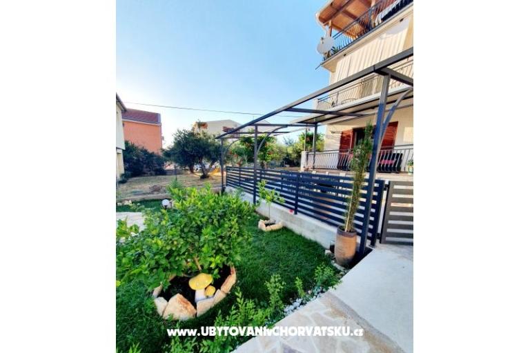 Apartments Ino – photo 8