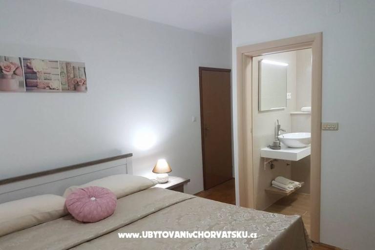 Apartments Iva – photo 5