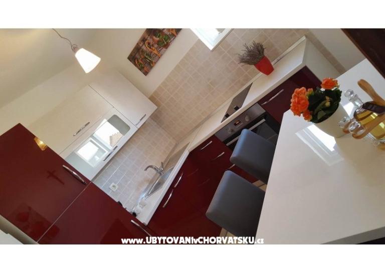 Apartments Iva – photo 7