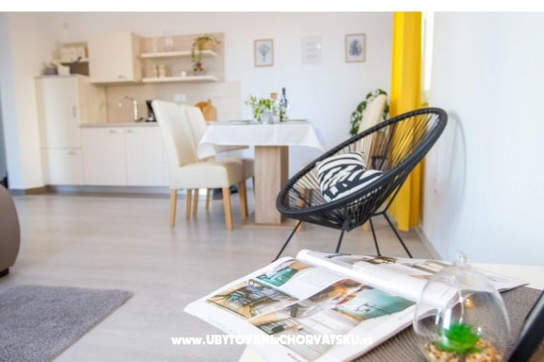 Apartments Ivan i Nikola – photo 4