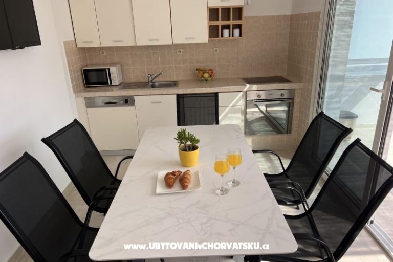 Apartments Ksenija – photo 11