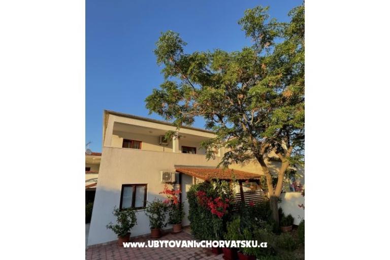 Apartments Tina Pakoštane – photo 9