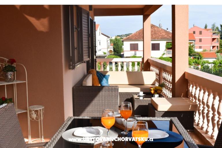 Apartments Martin – photo 2