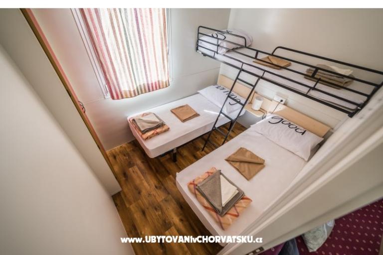 Mobile beach house Lovre Blaž – photo 11