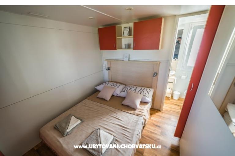 Mobile beach house Lovre Blaž – photo 13
