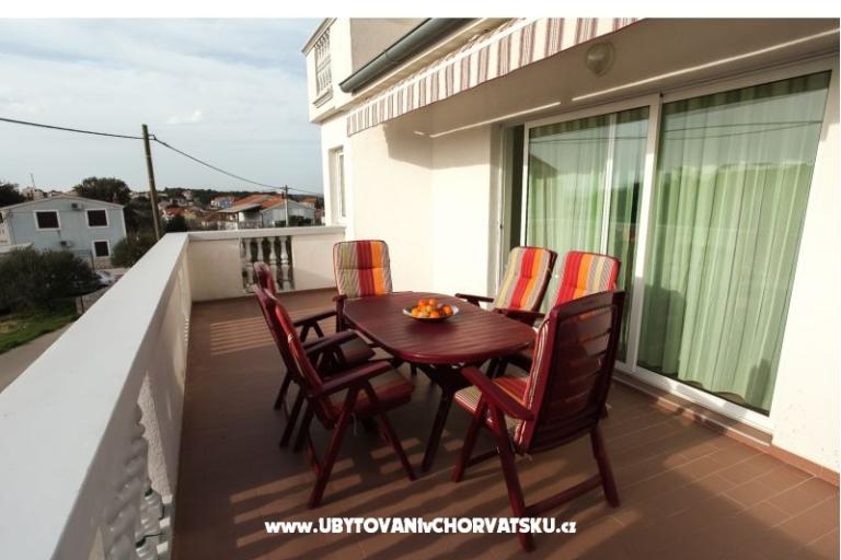 Pakoštane Apartments Di-Ana – photo 9