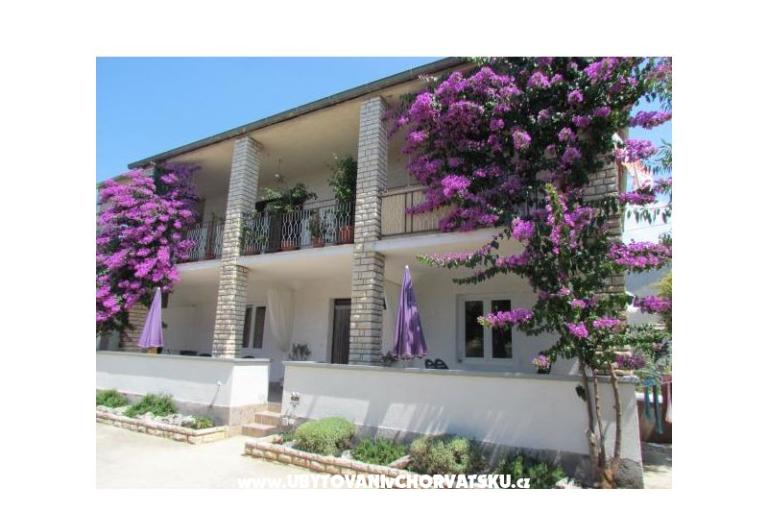 Apartments Pipi – photo 2