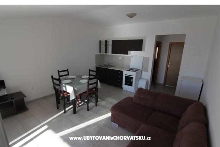 Seaview House – photo 8