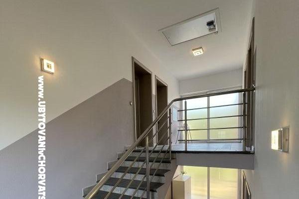 Apartments with pool Villa Julia 3  – photo 18