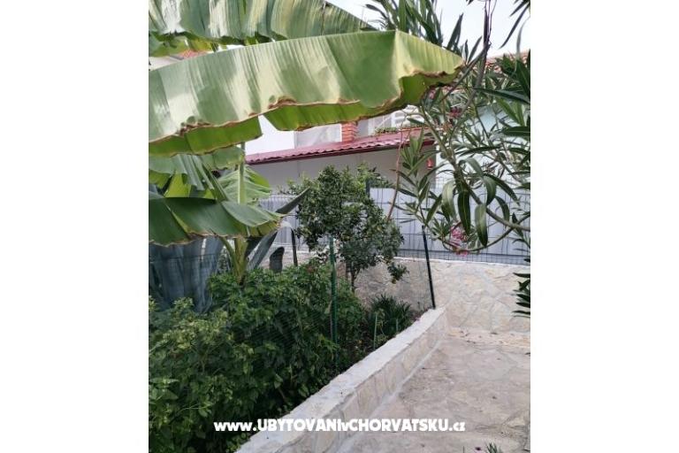 Apartments Marija-Tkon – photo 9