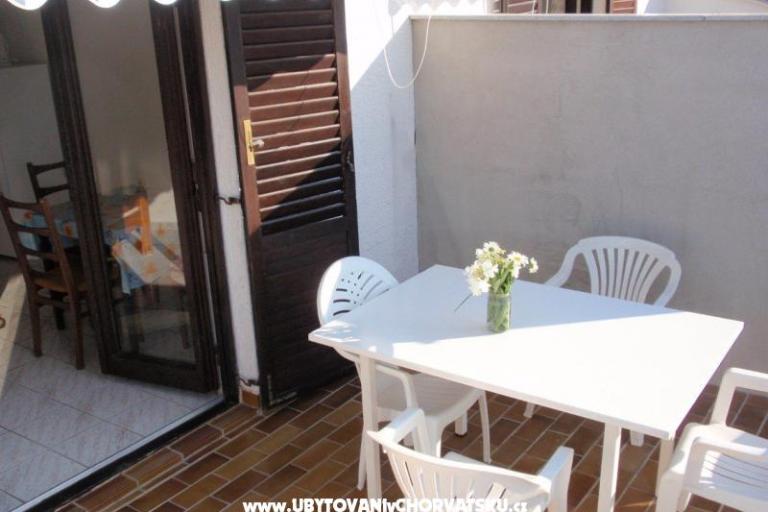 Apartments Micka – photo 13