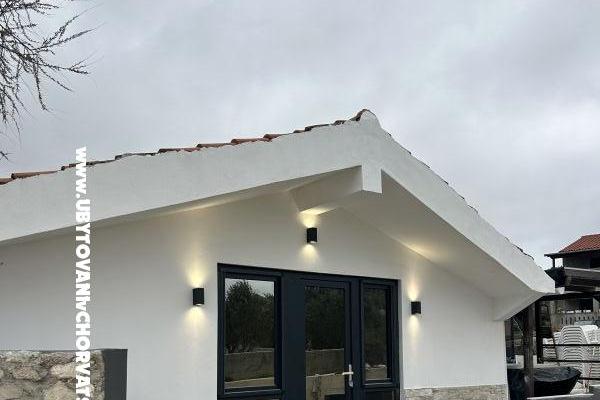 Holiday House first row to the sea – photo 7