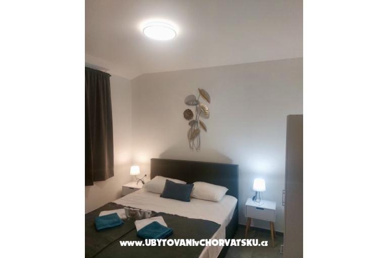 Holiday House first row to the sea – photo 9