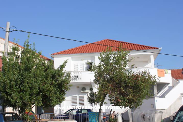 Apartments Luka – photo 11