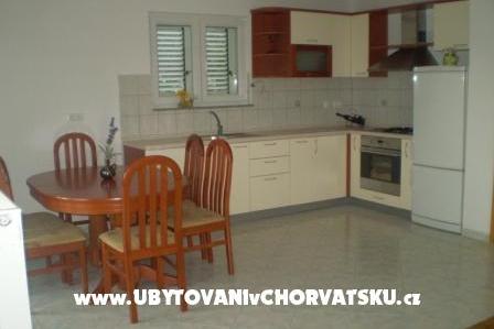 Apartments Laura – photo 7
