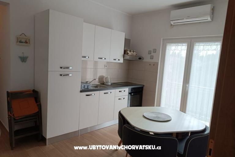 Apartment Ela – photo 4